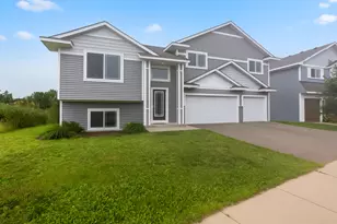 937 Holton Ave, Brainerd, MN 56401 - Photo 1