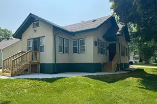 1315 Clark Street W, Albert Lea, MN 56007 - Photo 1