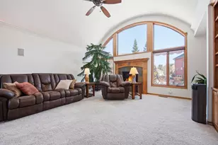 11656 Azure Ln, Inver Grove Heights, MN 55077 - Photo 5