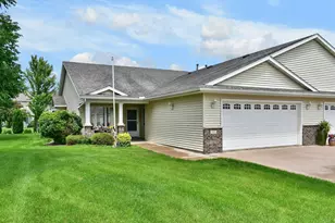 705 14th St, Wabasha, MN 55981 - Photo 1