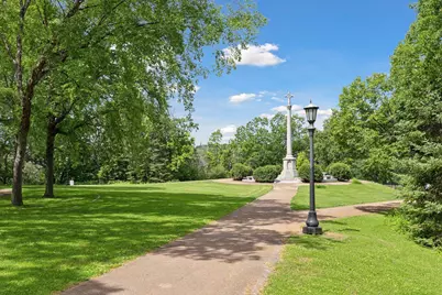 104 Mississippi River Boulevard N, Saint Paul, MN 55104 - Photo 23