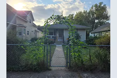 3649 Perry Avenue N, Robbinsdale, MN 55422 - Photo 1