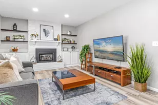 7136 145th St W, Apple Valley, MN 55124 - Photo 1