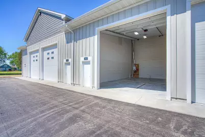 721 Industrial Boulevard #E17, Watertown, MN 55388 - Photo 3