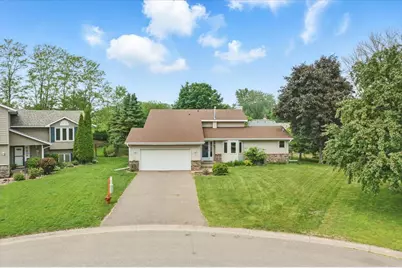 5492 Golfview Place N, Oakdale, MN 55128 - Photo 1