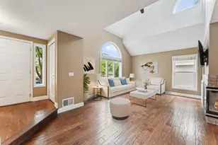 15655 17th Pl N, Plymouth, MN 55447 - Photo 9