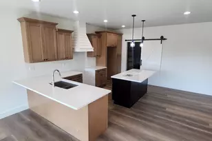 117 Altavista Dr, Detroit Lakes, MN 56501 - Photo 9