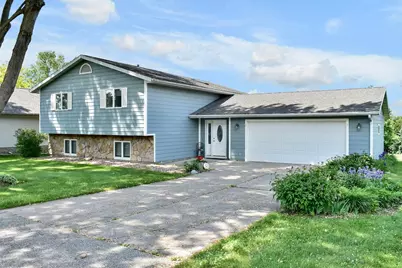 206 Skyline Heights, Wabasha, MN 55981 - Photo 1