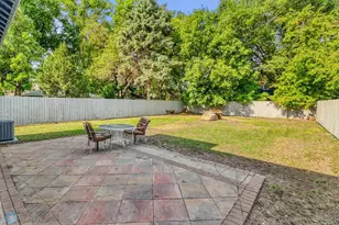 1036 12th St N, Fargo, ND 58102 - Photo 33