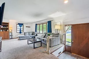 1261 Lealand Rd E, Maplewood, MN 55109 - Photo 1