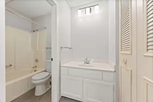 10411 Cedar Lake Rd, Hopkins, MN 55305 - Photo 21