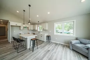 726 Dandrew Ln, Detroit Lakes, MN 56501 - Photo 19