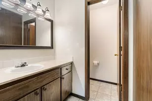 2011 E 122nd St, Burnsville, MN 55337 - Photo 11