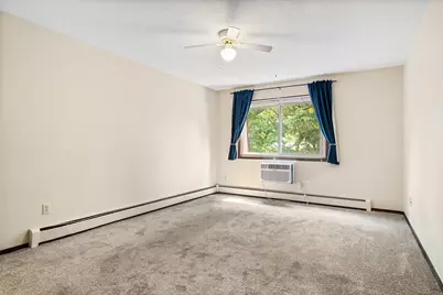 2011 E 122nd Street #D24, Burnsville, MN 55337 - Photo 9