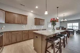 2605 Hanson Ave, Faribault, MN 55021 - Photo 13