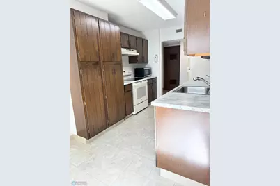 1110 3rd Avenue N #104E, Fargo, ND 58102 - Photo 11