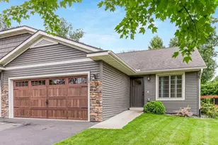 2811 Swallowtail Ct, Altoona, WI 54720 - Photo 1