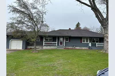 332 E Pleasant Avenue, Ellsworth, WI 54011 - Photo 1