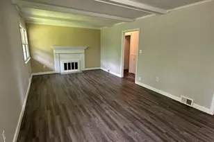 332 E Pleasant Ave, Ellsworth, WI 54011 - Photo 11