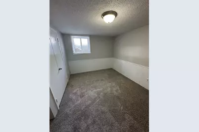 332 E Pleasant Avenue, Ellsworth, WI 54011 - Photo 25