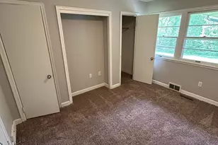 332 E Pleasant Ave, Ellsworth, WI 54011 - Photo 17