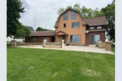 70 Lakeview Drive, Slayton, MN 56172 - Photo 1