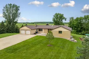 7125 320th St W, Northfield, MN 55057 - Photo 1