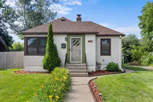 1564 Arlington Ave E, Saint Paul, MN 55106 - Photo 1