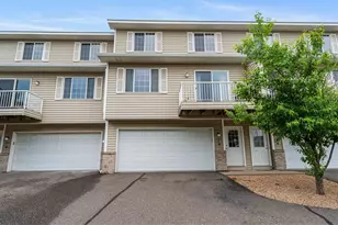 1587 County Rd D E, Maplewood, MN 55109 - Photo 1