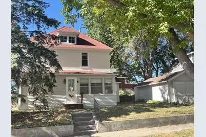 326 E Vine Street, Mankato, MN 56001 - Photo 1