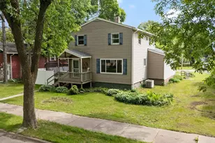 1412 11th St S, Virginia, MN 55792 - Photo 1