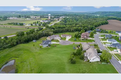 104 Spruce Court, Le Sueur, MN 56058 - Photo 5