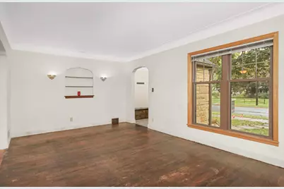 955 Cherokee Avenue, West Saint Paul, MN 55118 - Photo 3