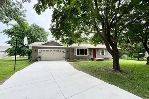 9 Bunker Cir, Monticello, MN 55362 - Photo 1