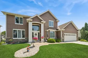 3221 98th Cir N, Brooklyn Park, MN 55443 - Photo 1