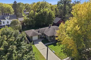 1319 Kandiyohi Ave SW, Willmar, MN 56201 - Photo 1