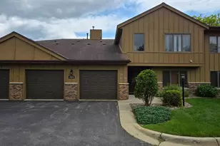 1924 Greenfield Ln SW, Rochester, MN 55902 - Photo 1