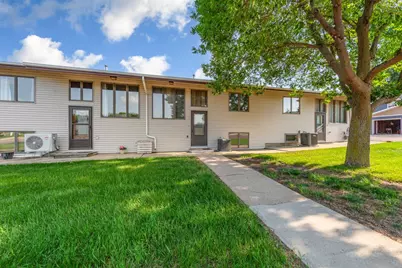 635 5th Street, Windom, MN 56101 - Photo 1