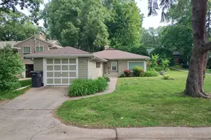 1872 Mississippi River Blvd S, Saint Paul, MN 55116 - Photo 1