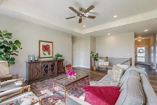 509 Golfview Ave, Zumbrota, MN 55992 - Photo 11