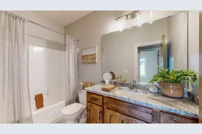 509 Golfview Avenue, Zumbrota, MN 55992 - Photo 23