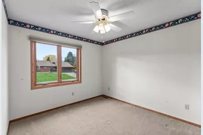 2800 Zanzibar Lane N, Plymouth, MN 55447 - Photo 13