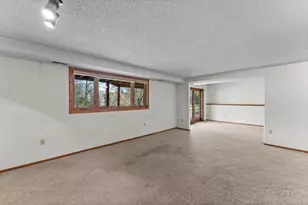 2800 Zanzibar Ln N, Plymouth, MN 55447 - Photo 17
