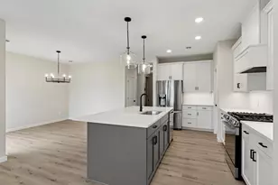 10969 37th St N, Lake Elmo, MN 55042 - Photo 21