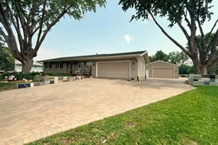 1459 Sharon Pkwy, Shakopee, MN 55379 - Photo 1