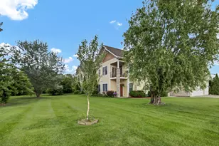 755 Hickory Way, Lake City, MN 55041 - Photo 3