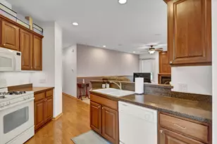 755 Hickory Way, Lake City, MN 55041 - Photo 7