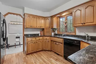 1500 Rushmore Dr, Burnsville, MN 55306 - Photo 9