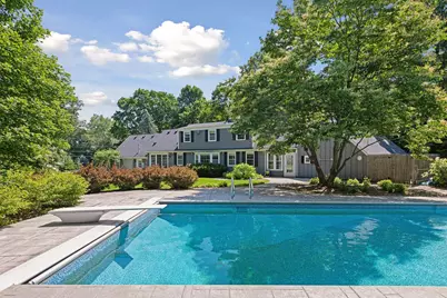 4022 Hillcrest Road, Deephaven, MN 55391 - Photo 1