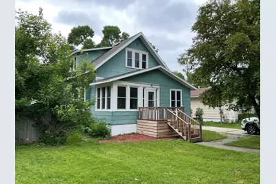 307 11th Street NW, Willmar, MN 56201 - Photo 1